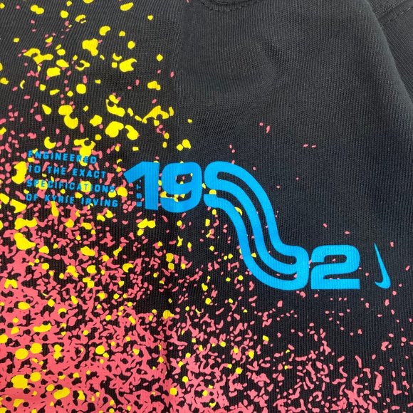 Nike Kyrie Irving T Shirt 1992 Colorful Swoosh 90s Black Colorful Pink Purple Ye - Picture 7 of 11